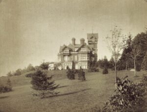 wadhurst-place-before-restoration