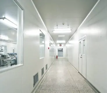 AEI Littlehampton Clean Rooms Case Study Image